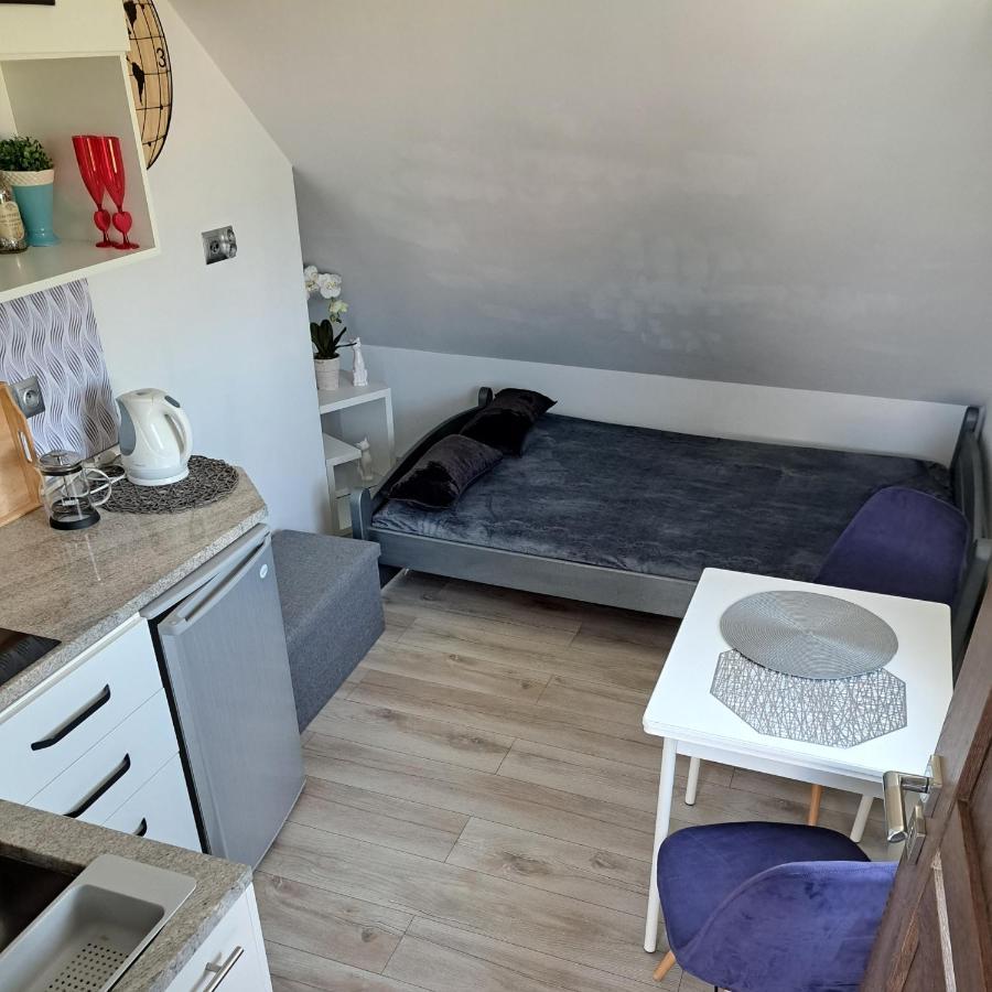 Maly Apartamencik Teo Rewal Luaran gambar