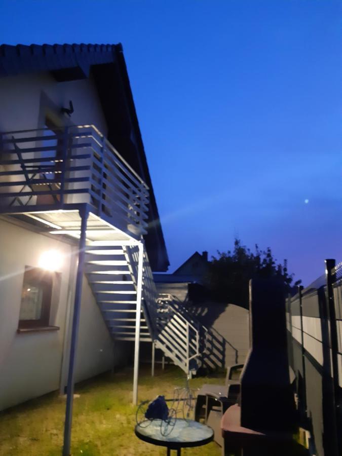 Maly Apartamencik Teo Rewal Luaran gambar
